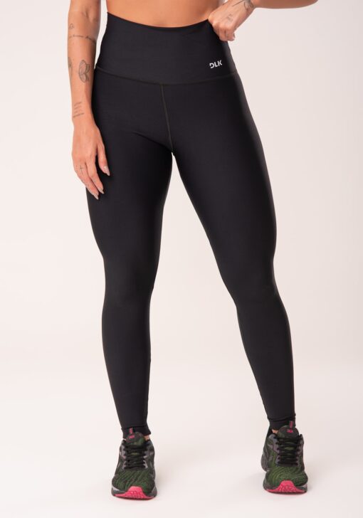 Calça legging preta cintura alta básica dlk - Image 4