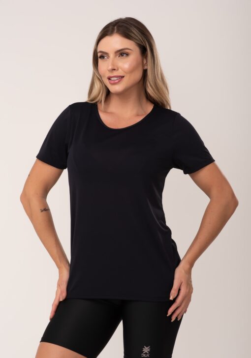 Blusa dryfit preta básica dlk