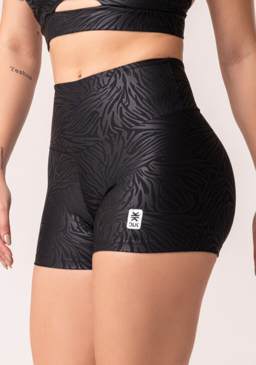 Short shine preto texturizado dlk - Image 4