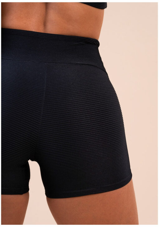 Short fitness feminino preto canelado action dlk - Image 3