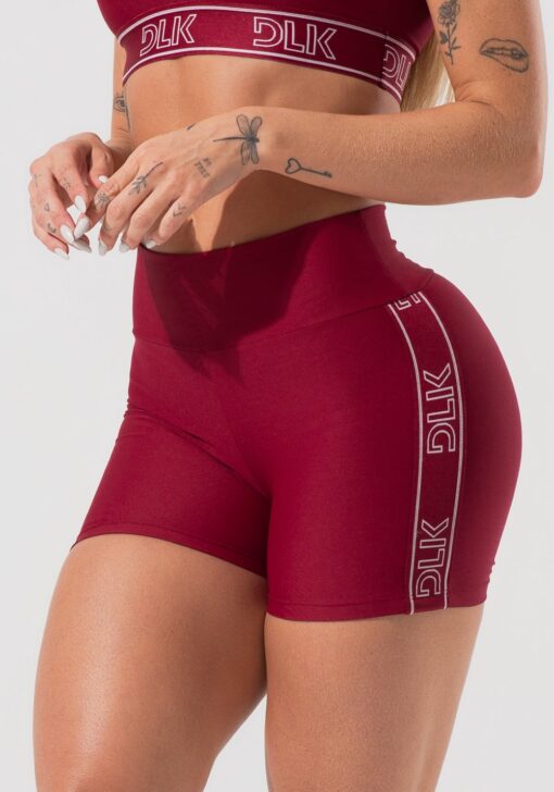 Short fitness feminino com elástico lateral activity dlk vinho